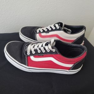 VANS Ward Skate Shoes Youth Size 4.5 Red White Black Canvas